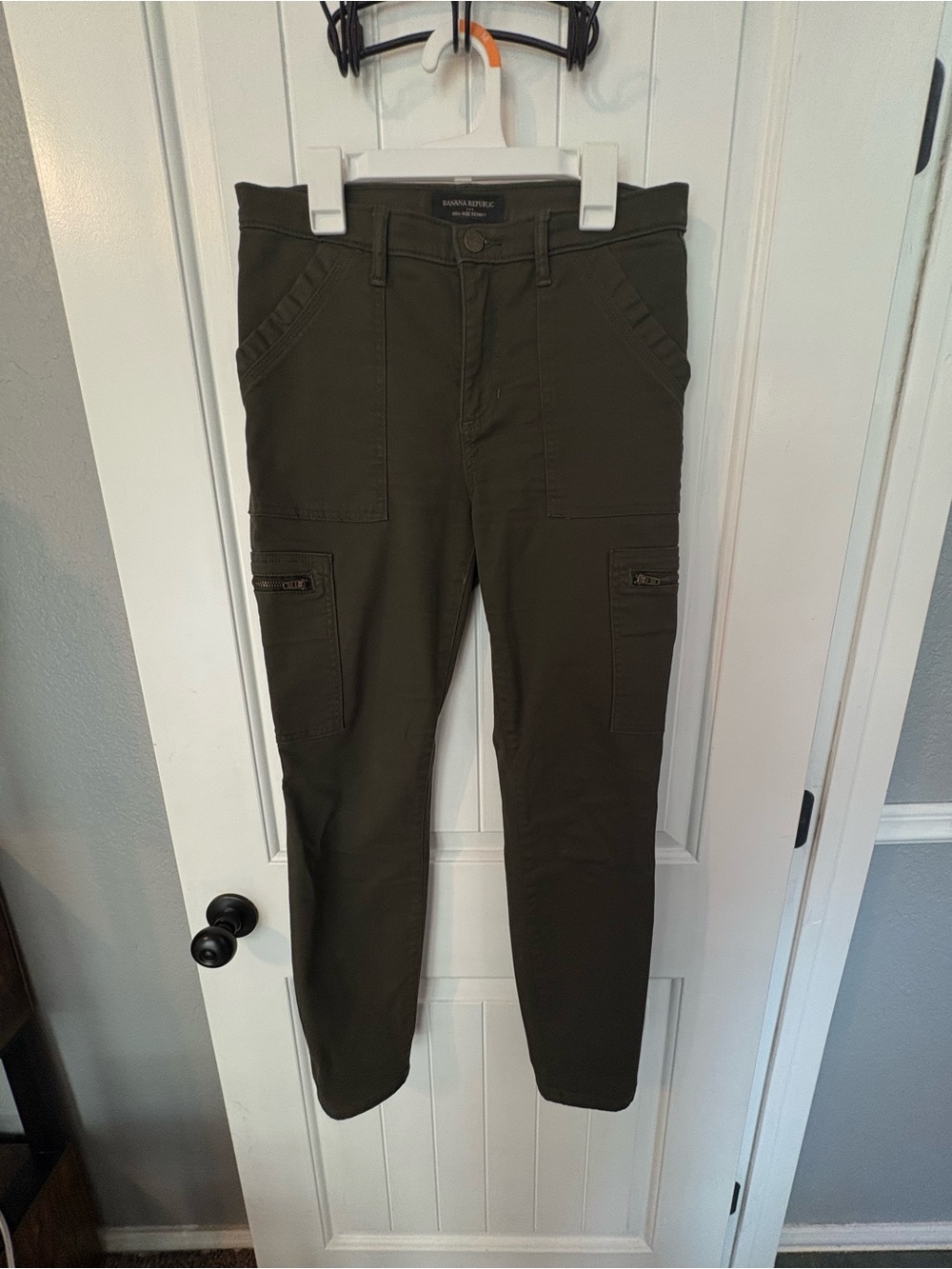 Banana Republic Olive Cargo Pants